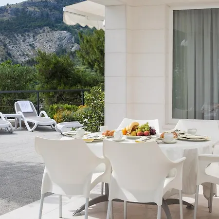 Lukic Villa *