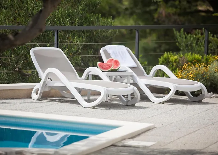 Lukic * マカルスカ