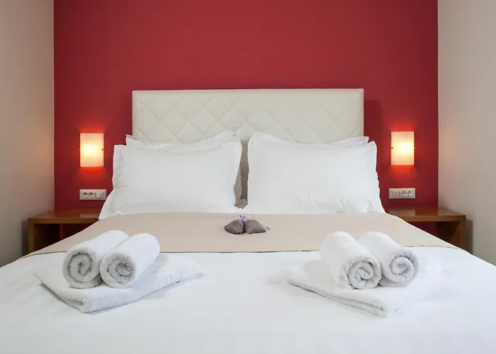 Lukic * ماكارسكا