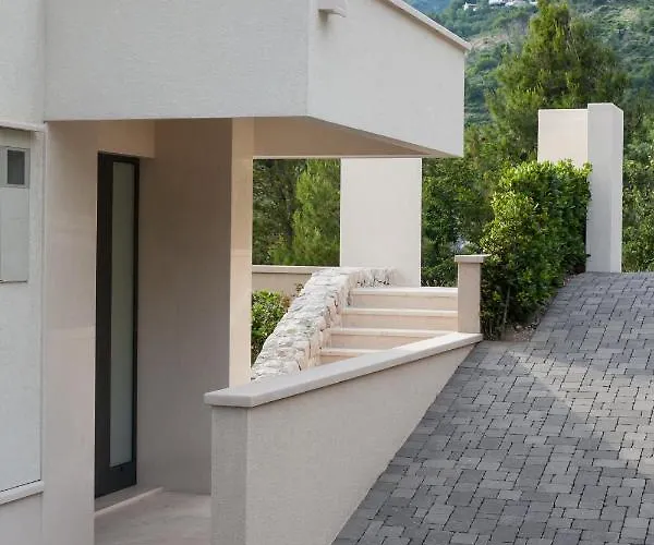 Lukic Villa Makarska